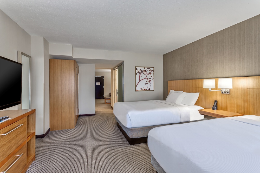 Dos Camas Queen (con sofá cama) del hotel Hyatt Place Minneapolis Downtown