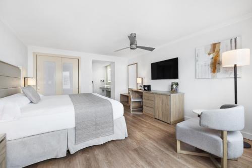 Alojamiento Deluxe - Cama extragrande - Frente al océano del hotel Riu Plaza Miami Beach. Foto 4