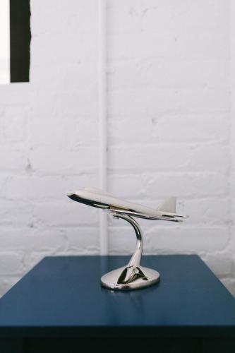 Cama en habitación compartida femenina de 4 camas con baño privado del hotel The Local -. Foto 8