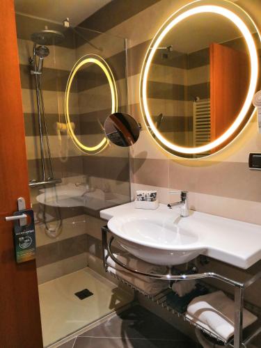 Habitación Doble Superior - 2 camas del hotel Mercure Rome Leonardo Da Vinci Airport