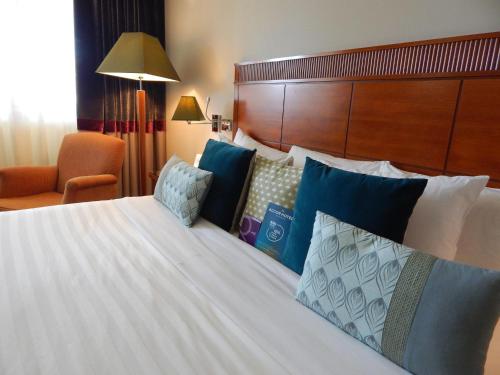 Habitación Doble Superior del hotel Mercure Rome Leonardo Da Vinci Airport. Foto 10