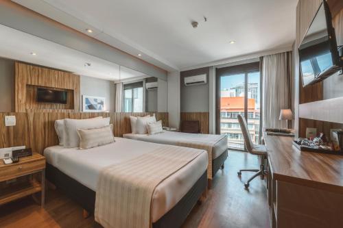 Apartamento con Vista Lateral al Mar del hotel Pestana Rio Atlantica. Foto 5