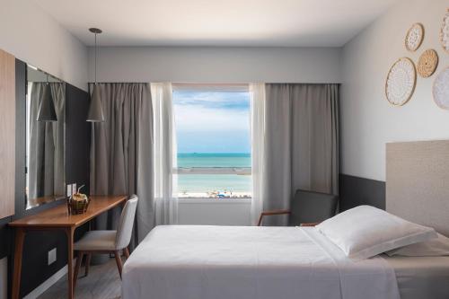 Habitación Doble Superior con vistas al mar - 2 camas del hotel Praiano. Foto 5