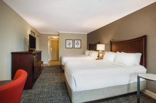 Queen Suite with Two Queen Beds, One Bunk Bed and Balcony del hotel Holiday Inn Resort Lake George - Adirondack Area, An Ihg. Foto 4