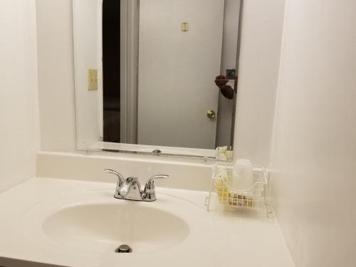 Suite de 2 dormitorios del hotel Lido Lake George. Foto 12