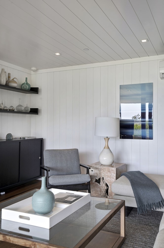 Casa de campo, 2 habitaciones (Executive Cottage) del hotel Driftwood Resort On The Ocean. Foto 5