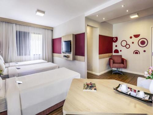 Habitación Triple Estándar del hotel Mercure Sao Paulo Alamedas. Foto 2