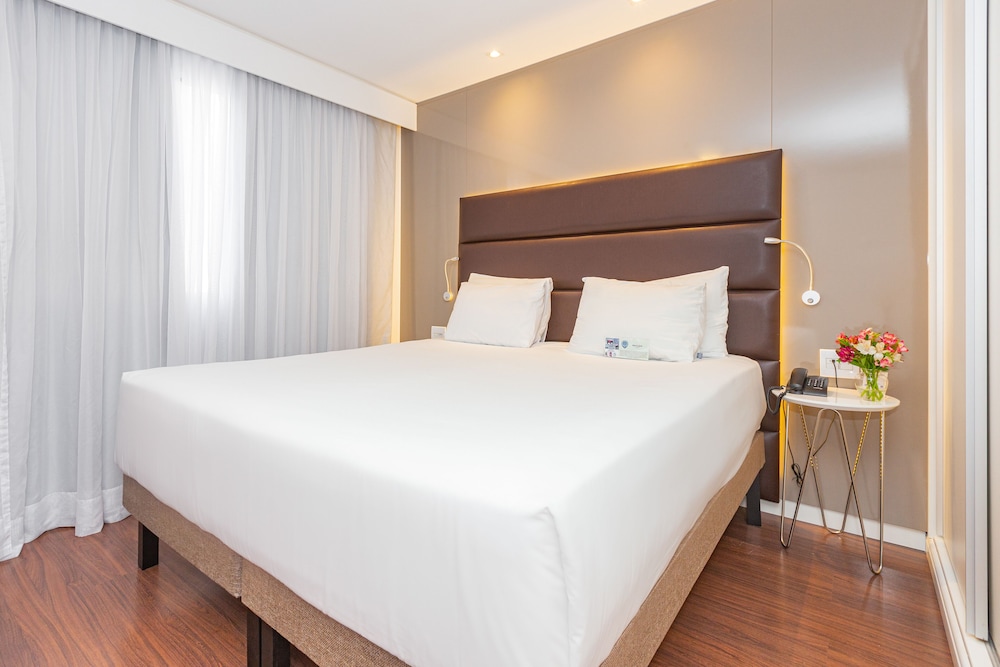 Apartamento Estándar - Cama Queen del hotel Mercure Sao Paulo Vila Olimpia. Foto 2
