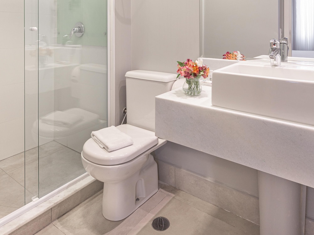 Apartamento Estándar - Cama Queen del hotel Mercure Sao Paulo Vila Olimpia. Foto 6