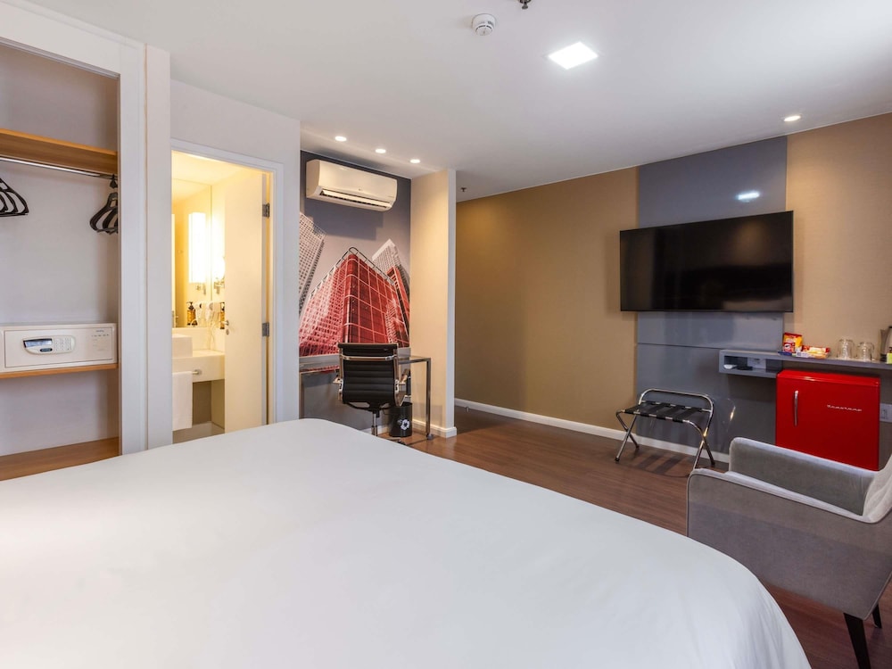 Apartamento Estándar - Cama Queen del hotel Mercure Sao Paulo Vila Olimpia. Foto 9