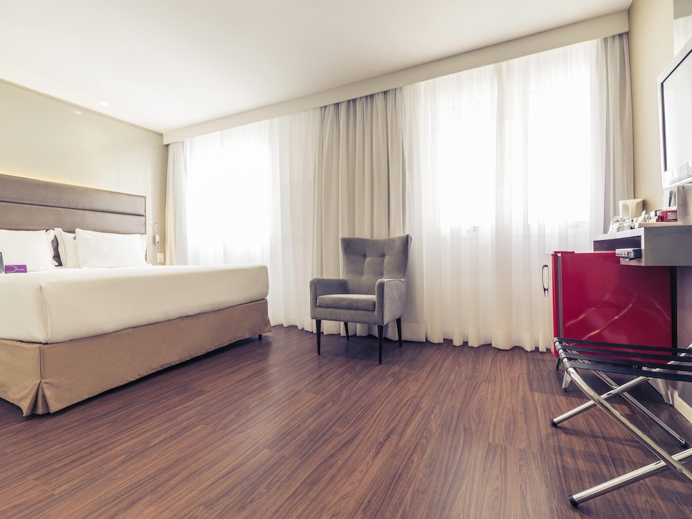 Apartamento Superior con cama King y vistas a São Paulo del hotel Mercure Sao Paulo Vila Olimpia. Foto 12