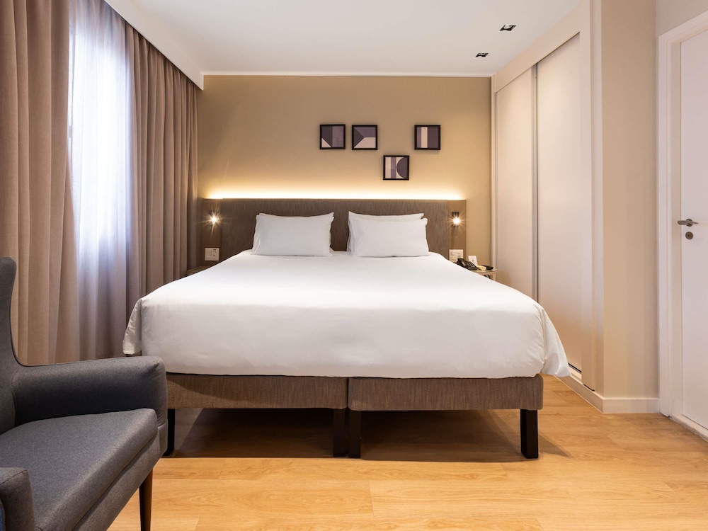 Habitación Deluxe, 1 cama doble del hotel Mercure Sao Paulo Vila Olimpia. Foto 5