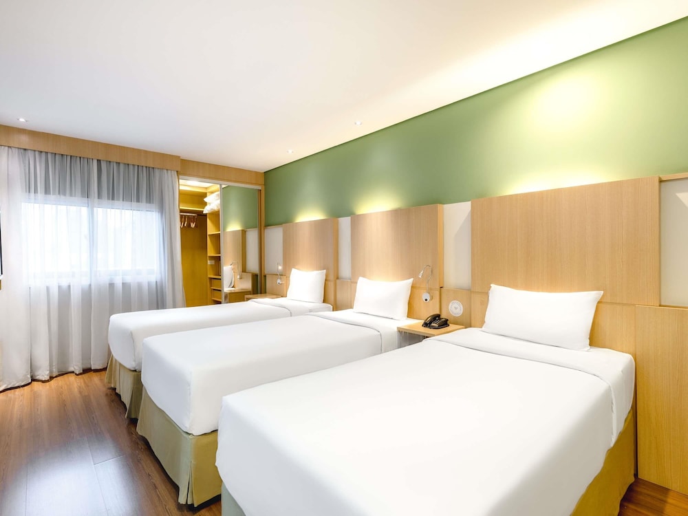 Apartamento con 3 camas individuales del hotel Mercure Sao Paulo Nacoes Unidas. Foto 3