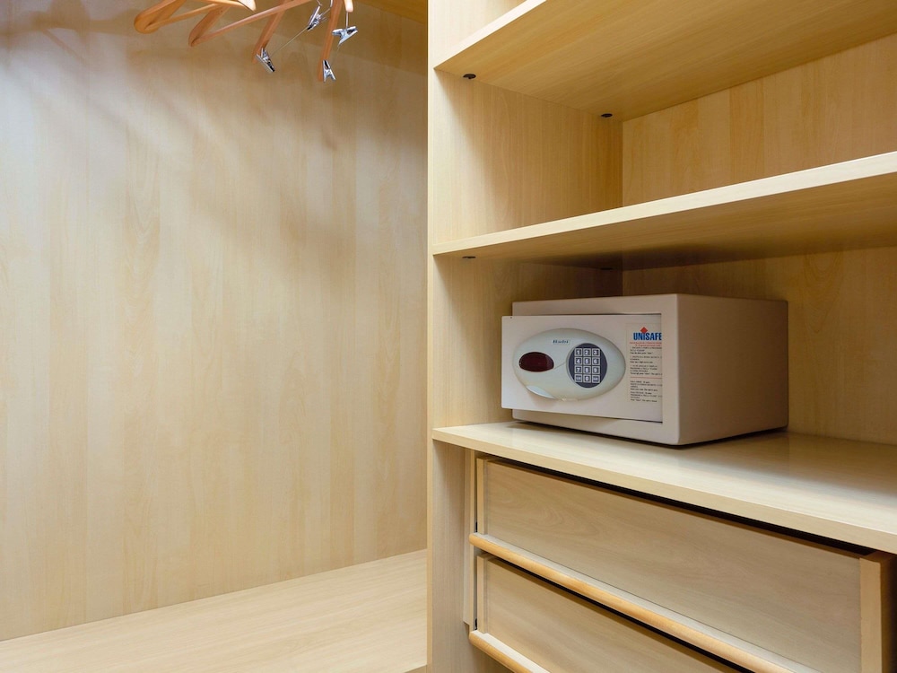 Apartamento Superior con 3 camas individuales y cocina equipada del hotel Mercure Sao Paulo Nacoes Unidas. Foto 3