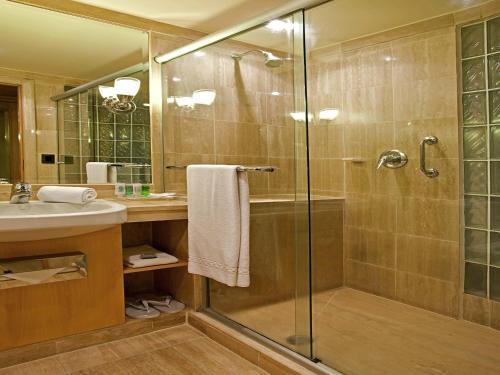Habitación Deluxe con vistas al parque del hotel Pullman Sao Paulo Ibirapuera. Foto 4