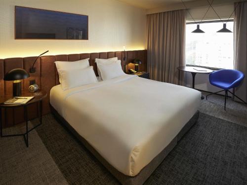 Habitación Doble Deluxe - Acceso para personas de movilidad reducida del hotel Pullman Sao Paulo Ibirapuera. Foto 5