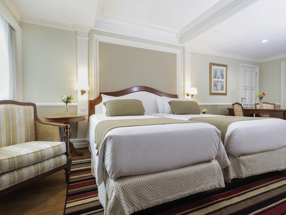Habitación superior con 2 camas individuales del hotel Grand Mercure Sao Paulo Ibirapuera. Foto 5