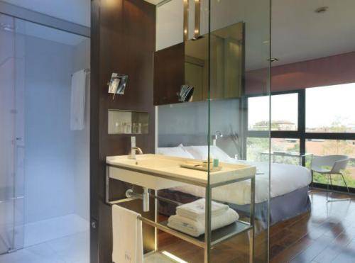 Habitación doble del hotel Ikonik Angli. Foto 3