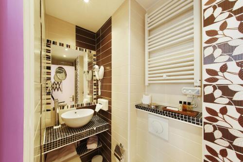 Habitación Superior del hotel Poussin. Foto 4