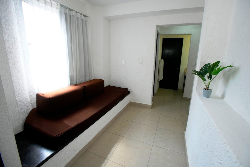 Suite de dos dormitorios del hotel Tukan Hotel Playa del Carmen. Foto 1