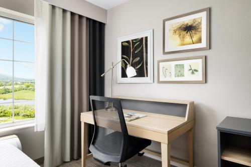 Habitación con 2 camas grandes - No fumadores del hotel Country Inn & Suites by Radisson, Big Flats (Elmira), NY. Foto 8