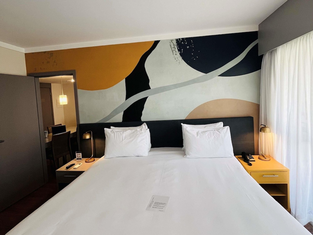 Suite de Lujo, 1 cama King size con sofá cama del hotel Mercure São Paulo Grand Plaza Paulista. Foto 5