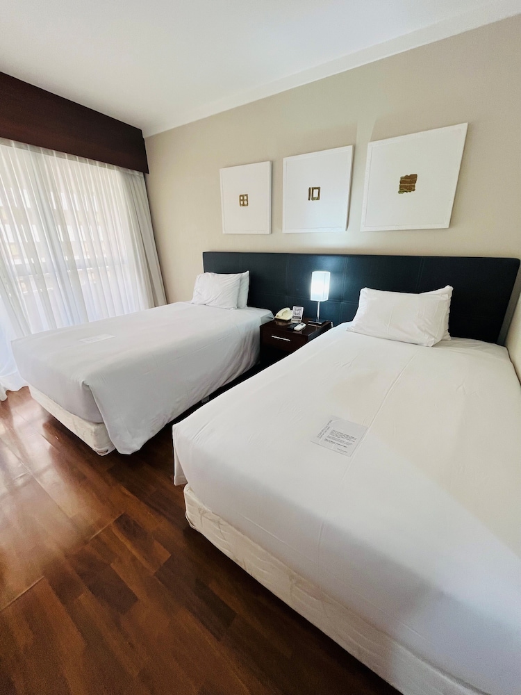 Apartamento estándar, 2 camas individuales del hotel Mercure São Paulo Grand Plaza Paulista. Foto 2