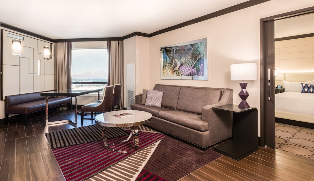 Executive Suite, 1 King Bed, Non Smoking (Valley) del hotel Harrah's Las Vegas Hotel & Casino
