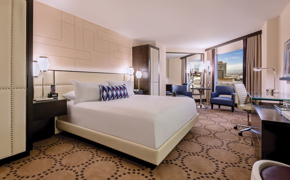 Habitación Deluxe, 1 cama de matrimonio grande, no fumadores, vistas a la piscina (Valley) del hotel Harrah's Las Vegas Hotel & Casino
