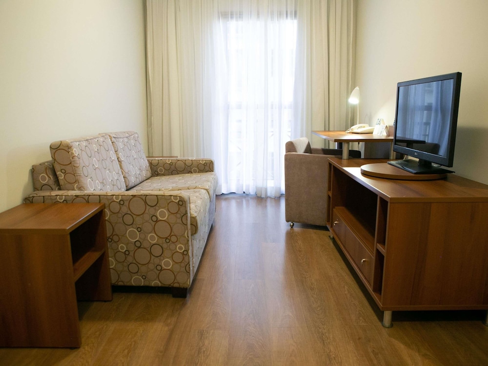 Habitación Superior con Cama Matrimonial del hotel Mercure São Caetano Do Sul. Foto 2