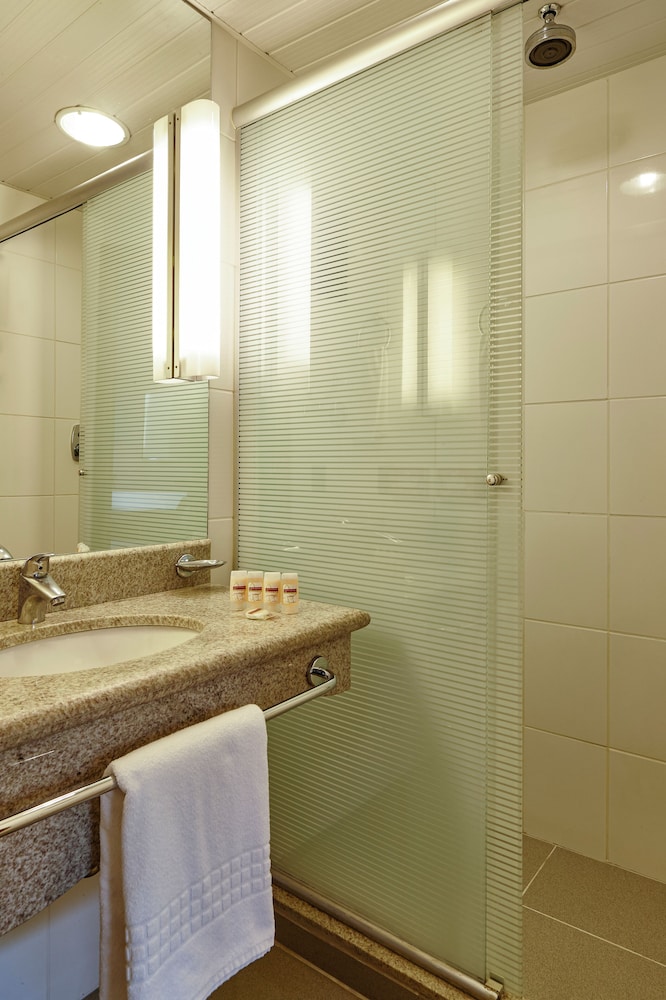 Apartamento Estándar con 2 camas individuales del hotel Novotel Sao Jose Dos Campos. Foto 9