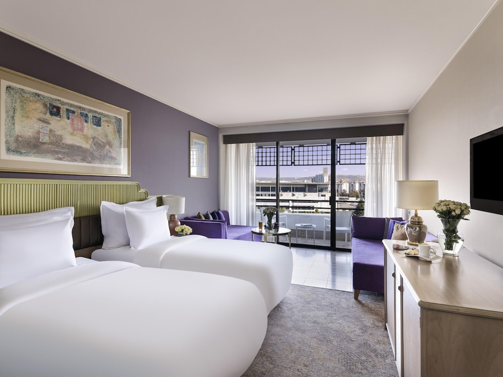 Habitación Estándar con Vistas a la Ciudad, Dos Camas Individuales del hotel Rixos Downtown Antalya All Inclusive - The Land Of Legends Access. Foto 4