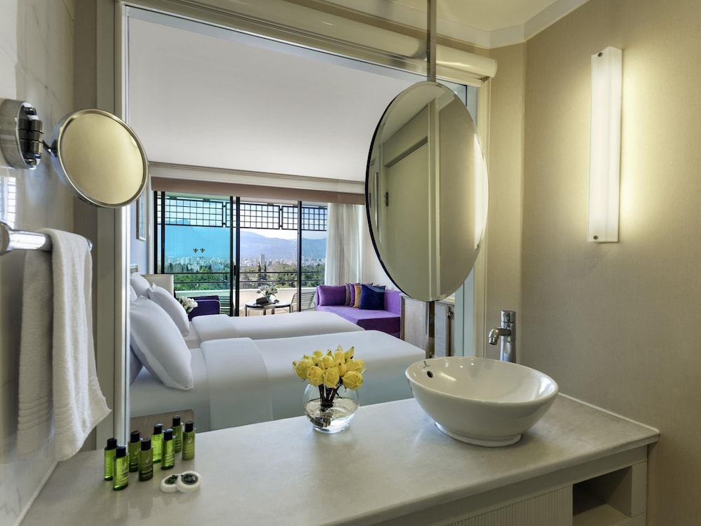 Habitación Estándar con Vistas a la Ciudad, Dos Camas Individuales del hotel Rixos Downtown Antalya All Inclusive - The Land Of Legends Access. Foto 6