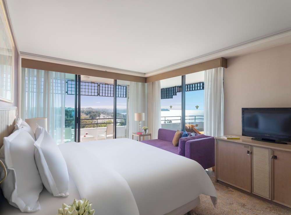Suite Familiar con Terraza, Vistas al Mar, Cama King y Dos Camas Individuales del hotel Rixos Downtown Antalya All Inclusive - The Land Of Legends Access. Foto 4