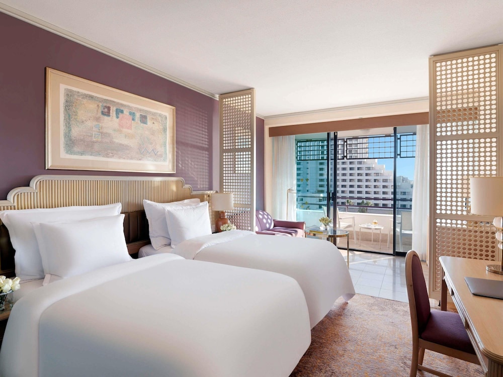 Habitación Estándar con Vistas Laterales al Mar, Dos Camas Individuales del hotel Rixos Downtown Antalya All Inclusive - The Land Of Legends Access. Foto 3