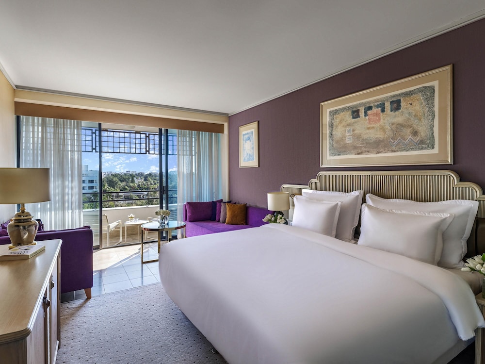 Habitación Estándar con Vistas a la Ciudad, Cama King del hotel Rixos Downtown Antalya All Inclusive - The Land Of Legends Access. Foto 2