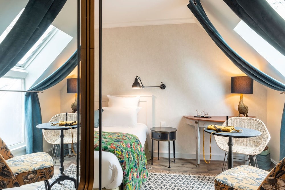 Habitación con 2 camas individuales del hotel Touraine Opera. Foto 4