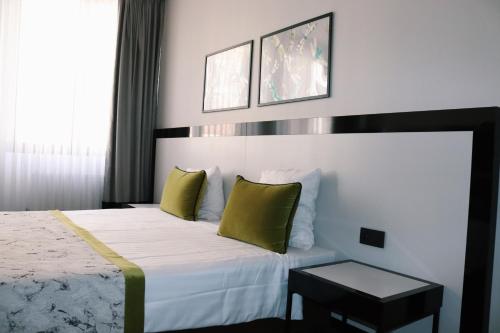 Habitación Doble Executive del hotel Floris Arlequin Grand Place. Foto 19