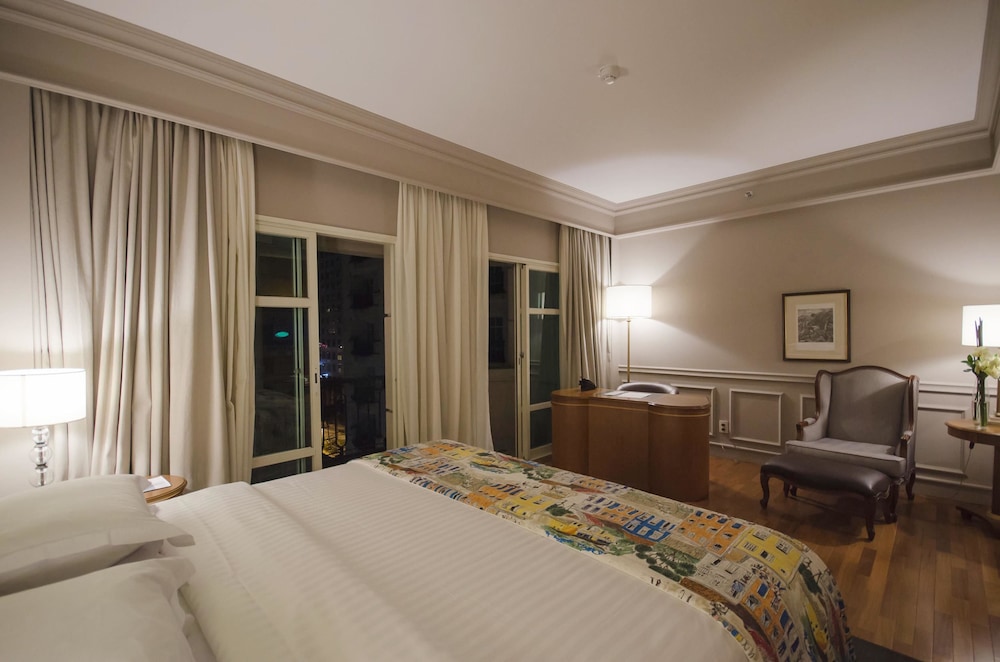 Habitación estándar, 1 cama de matrimonio del hotel Gran Estanplaza Berrini. Foto 1