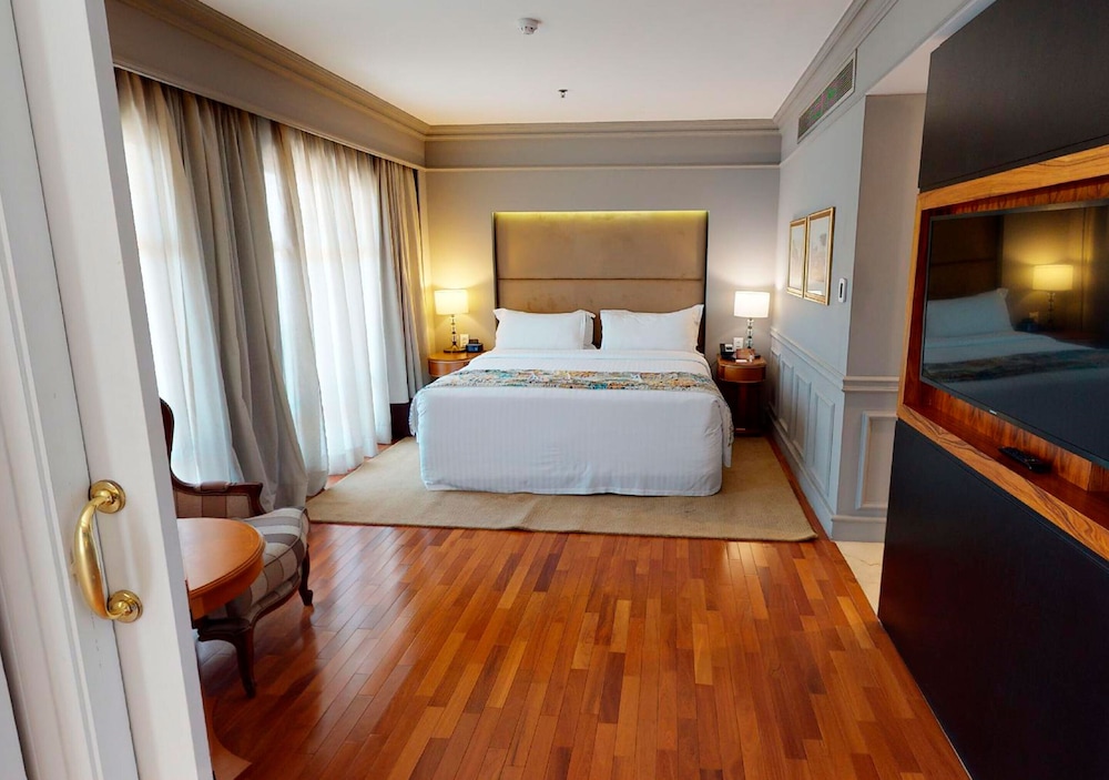 Suite ejecutiva (Corporate) del hotel Gran Estanplaza Berrini. Foto 1