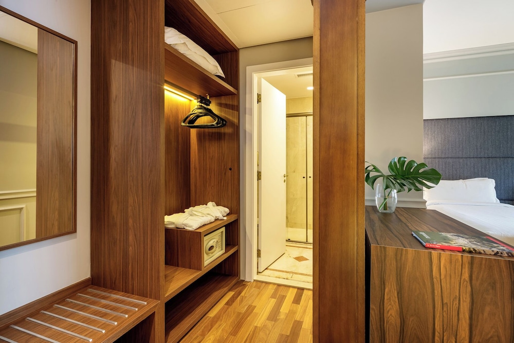 Habitación Ejecutiva del hotel Gran Estanplaza Berrini. Foto 1