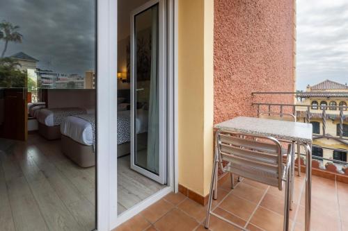 Habitación Doble con balcón - 1 o 2 camas del hotel Soho Boutique Los Naranjos. Foto 3