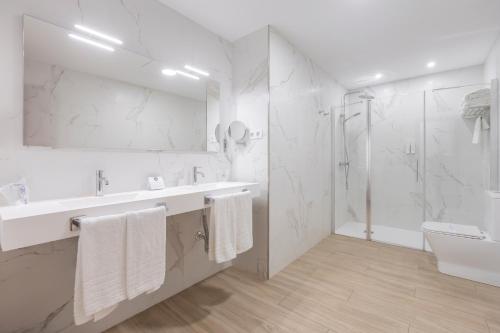 Habitación Familiar del hotel Soho Boutique Los Naranjos. Foto 17