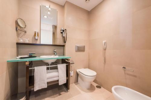 Habitación Doble del hotel Mercader. Foto 3