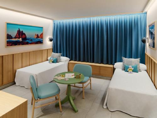 Suite Familiar del hotel Roca Nivaria Gran. Foto 4