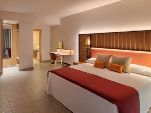 Suite con vistas al mar del hotel Roca Nivaria Gran. Foto 2