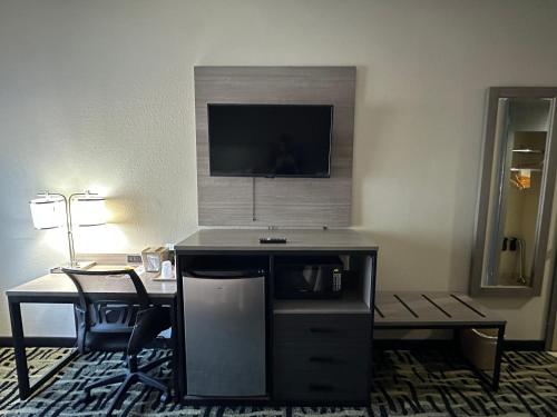 Habitación con 2 camas grandes - No fumadores del hotel La Quinta Inn Rochester North. Foto 1