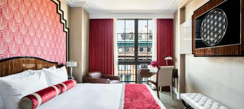 Habitación The Grove con cama grande del hotel Walker Greenwich Village. Foto 2