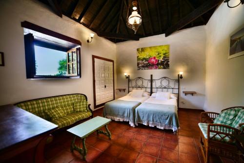 Habitación Triple del hotel Cortijo San Ignacio