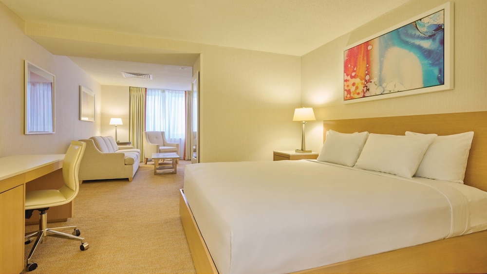 NORTH JUNIOR SUITE 1 KING NON - SMOKING del hotel Tropicana Atlantic City